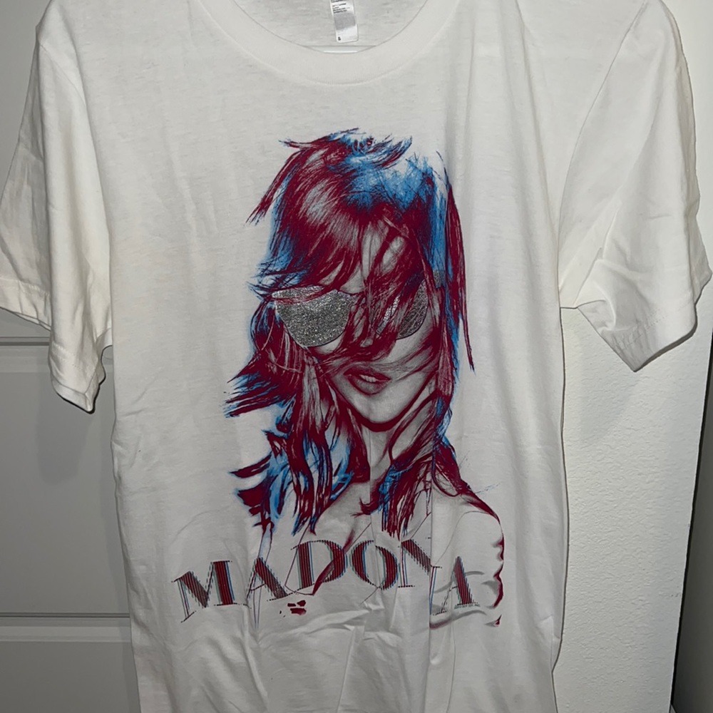 Madonna official concert tee!